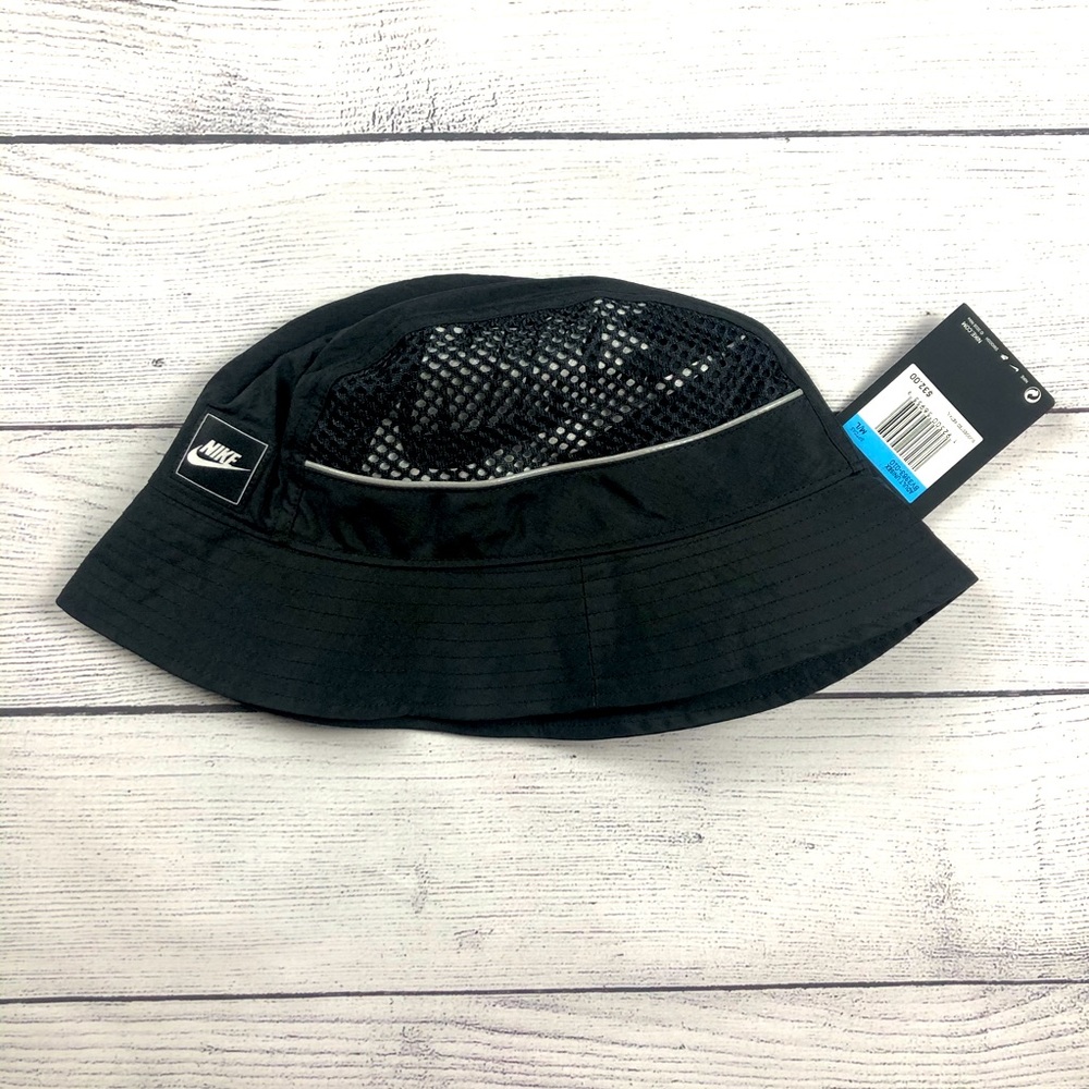 Nike Bucket Hat 🔥